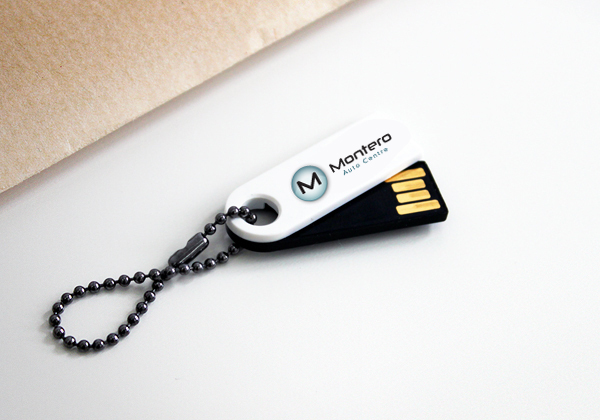 Montero-USB